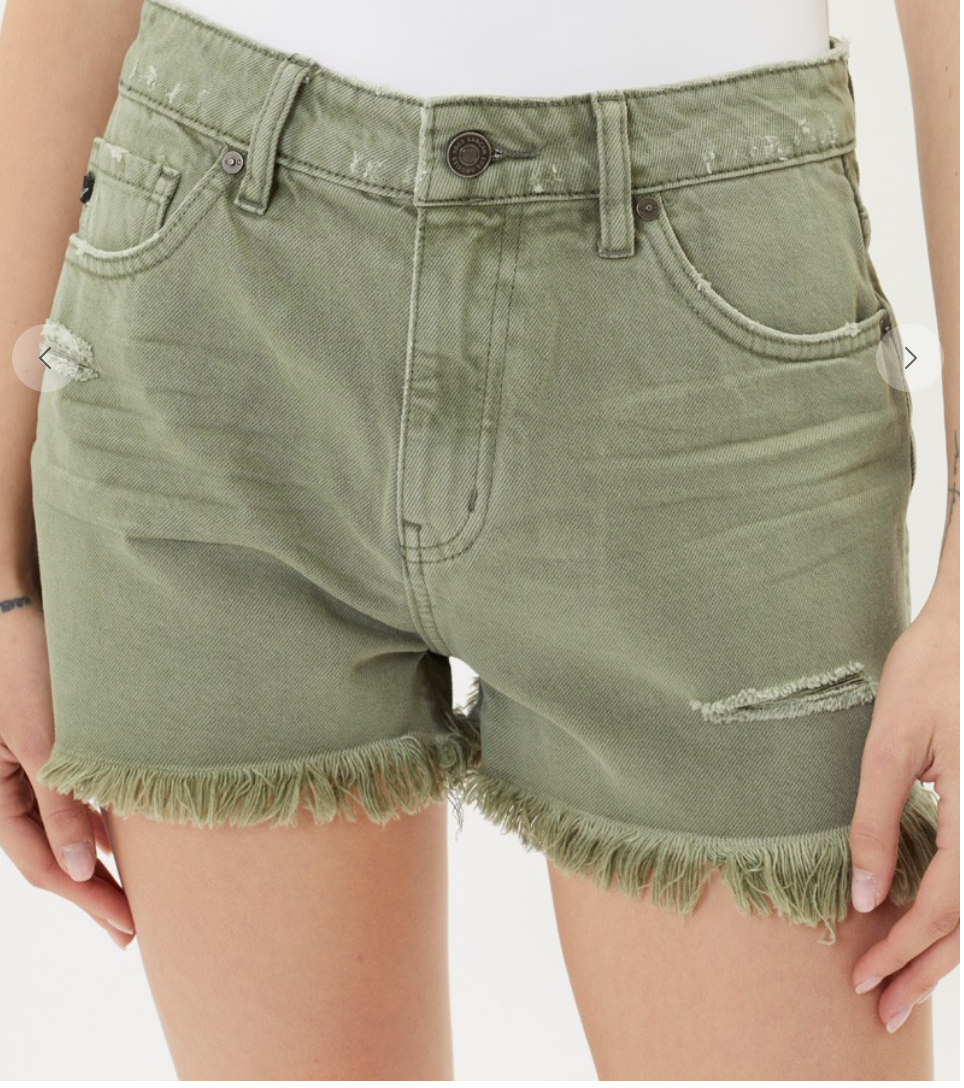 Remington Shorts in Olive