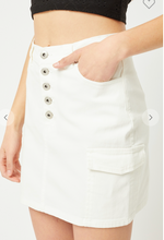 5 button skirt White